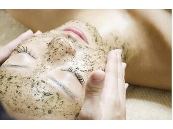 ルアナ 柏本店(LUANA)の写真/毛穴レス肌へ。黒ずみ、開き、詰まりを徹底ケア。
