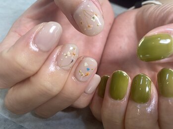 ウルオイネイル(uruoi nail)/