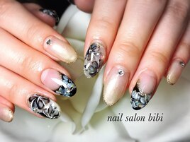 上品フラワーネイル