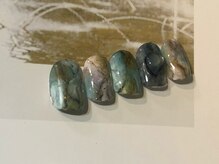 ゆびノさき/秋の天然石