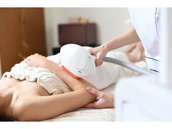 ビーバイビー(BBYB)/蓄熱式脱毛で痛みが少ない施術