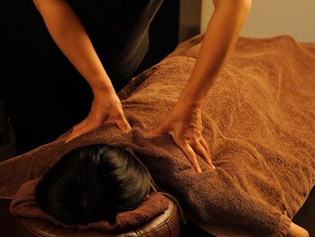 リラクゼーションサロン こりとる JR尼崎/施術風景