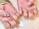 Hand.. stylish