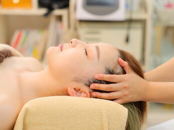 フォレスト(for.rest.)の写真/つらい首・肩のコリを心地良いリンパケアと癒しのアロマでじんわり解きほぐします◎頑張る自分へご褒美を♪