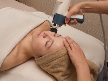 ランポ(lampo)の写真/業界初「専門機関レベルの幹細胞上清液」あらゆるお肌悩みに徹底アプローチ!エイジングケアにも◎