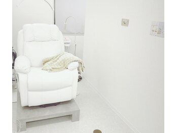 シェノン(CHAINON)