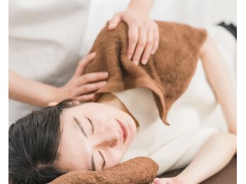 アジアンリラクゼーション ヴィラ 若葉店(asian relaxation villa)の写真/ガンコな首、肩、肩甲骨の疲れを徹底解消！！