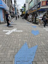 プラスホワイト 久我山/左折してセイジョーの方へ