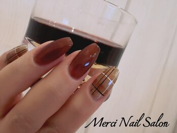 メルシー(Merci)/秋ネイルデザイン