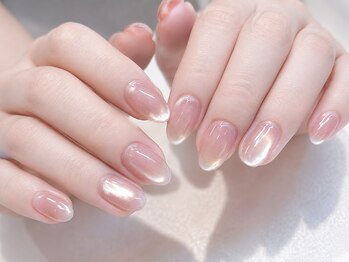 ヴィヴィアンビューティ ネイルアンドアイ Viviean Beauty Nail & Eyeの写真/【ワンカラー新規様 ¥5800★】シンプルだからこそこだわりたい方にオススメ◎女子力UPの上品なネイル♪