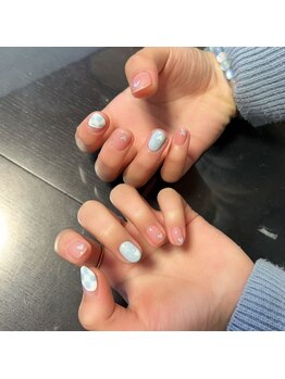 サムズアップネイル(thumbs up nail)/ハンド自由デザイン