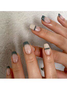 リノ(lino)/フレンチネイル4/21