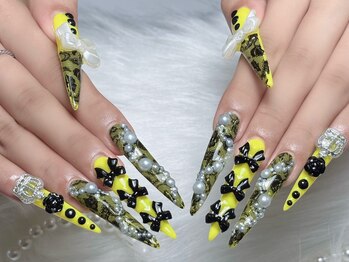 サリーネイルラボ(Sully Nail Lab)/ゴテゴテパーツ付け放題