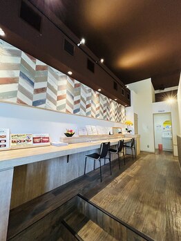 セルフメイド 福井店/初回カウンセリングカウンター