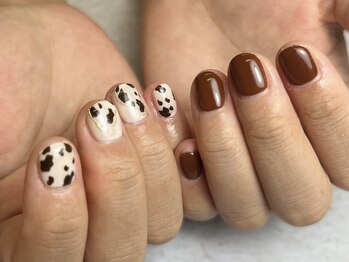 バーガンディ 鶴田(BURGUNDY)/ダルメシアン×ワンカラー