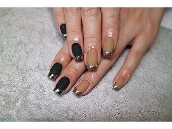 ネイルサロン R/スタイリングコース　Tomo