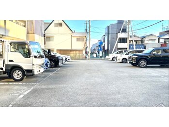 にしぐち鍼灸整骨院 玉串院/お車でお越しの方に駐車場完備★