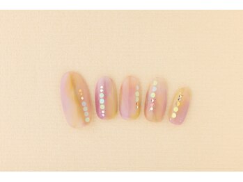 ヴァンネイル(VINGT NAIL nail&eye beauty)/フェミニンなニュアンスネイル