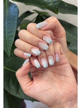 モモ(MoMo)の写真/お手元可愛く♪シンプルでも艶感でハイクオリティ仕上げ♪全MENU自爪に優しいフィルイン技法！