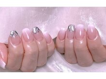 エムズ ネイルサロン(M2)/ベビーブーマー埋め尽くし