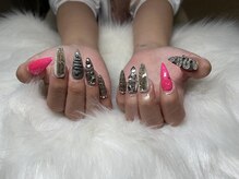 リズ 磐田店(LIZ)/蛇柄ネイル