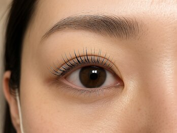 リリー(Lily)の写真/≪パリジェンヌラッシュリフト正規導入店≫マスク生活でも印象的な目元を実現！毎朝のメイク時間短縮にも◎