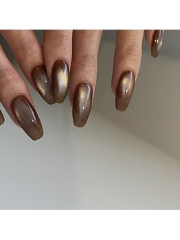 ヌア(nur.)/ブラウンmagnet