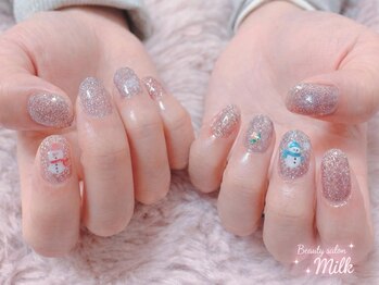 ビューティサロンミルク/雪だるま冬ネイル