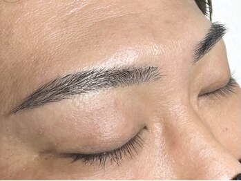 アールプラス 新宿(ar+)/眉毛ワックス　担当:Fukamachi