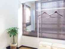 美姿勢整体 ＫＡＩ 井荻駅前《肩こり/腰痛/産後骨盤矯正/小顔矯正》の雰囲気（完全予約制なのでプライベート空間でお過ごしいただけます。）