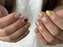 イエロー(Yellow)の雰囲気（当日予約歓迎！！長さだし、持ち込みデザイン対応可◎）