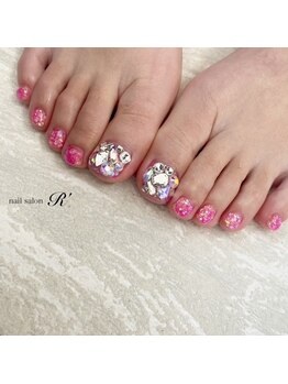 アール(R')/フット　２本アート