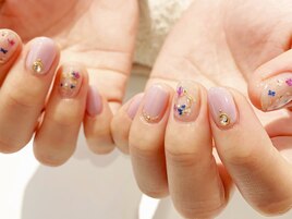 押し花ネイル。