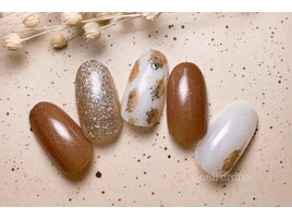 ニュアンスヒョウ柄ネイル