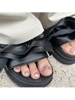 ピョル(Pyoru)/フットネイル/大阪京橋