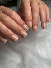 エミュ(e3mu)/ミラーネイル