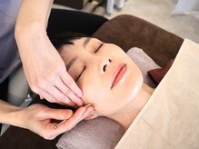 自由が丘鍼灸マッサージルームmii~からだの美容鍼灸~の雰囲気(てい鍼は赤ちゃんから使える刺さない鍼!ご希望に合わせて施術◎)