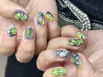 ヌル ネイル 堀江(NURU NAIL HORIE)/海外ガール！発光個性派ネイル★