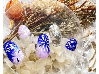 ジュアール(JuAR)/花火ネイル