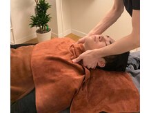 リラクゼーション凪【アロマ/もみほぐし/ヘッド/足つぼ/腰痛/肩こり/首肩】福岡天神/