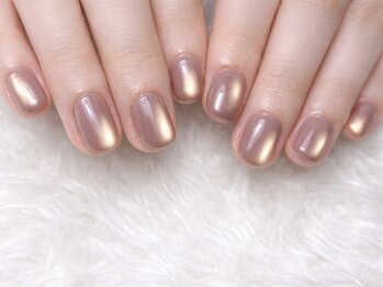 マリーゴールド 府内店(MARRY GOLD)の写真/うるつや仕上げで上品な指先♪お仕事や家事で派手なネイルができない方へ★自爪に優しい上質ネイルをご提案