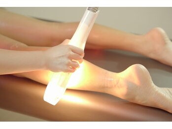 ザ サロン(THE S'ALON)/