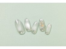ヴァンネイル(VINGT NAIL nail&eye beauty)/クリア感のあるマグミラーネイル