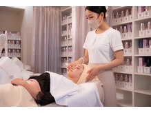 エトワール 駒沢大学駅前店(ETOILE)/小顔リフトアップケア