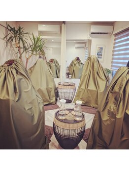 ロミロミラナ(LomiLomi Lana)/みんなでよもぎ蒸し♪