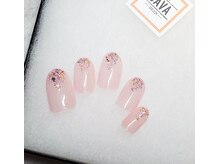 サヴァ アイラッシュアンドネイル(sava)/【シンプルＶ字ほんのりグラデ】