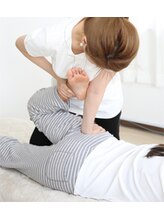 コキア(COQUIA)/歪んだ骨盤を整えます