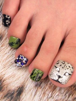 カラーズ 浜松店(colors)/リアルヒョウ柄ネイル(*^^*)