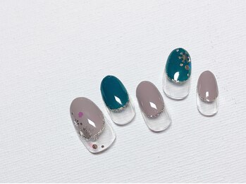 ネイルアンドアイラッシュサロン ミッタ(Mitta)/¥8400-