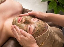 エッセンスビー 六本木/REVI剥けないハーブピーリング